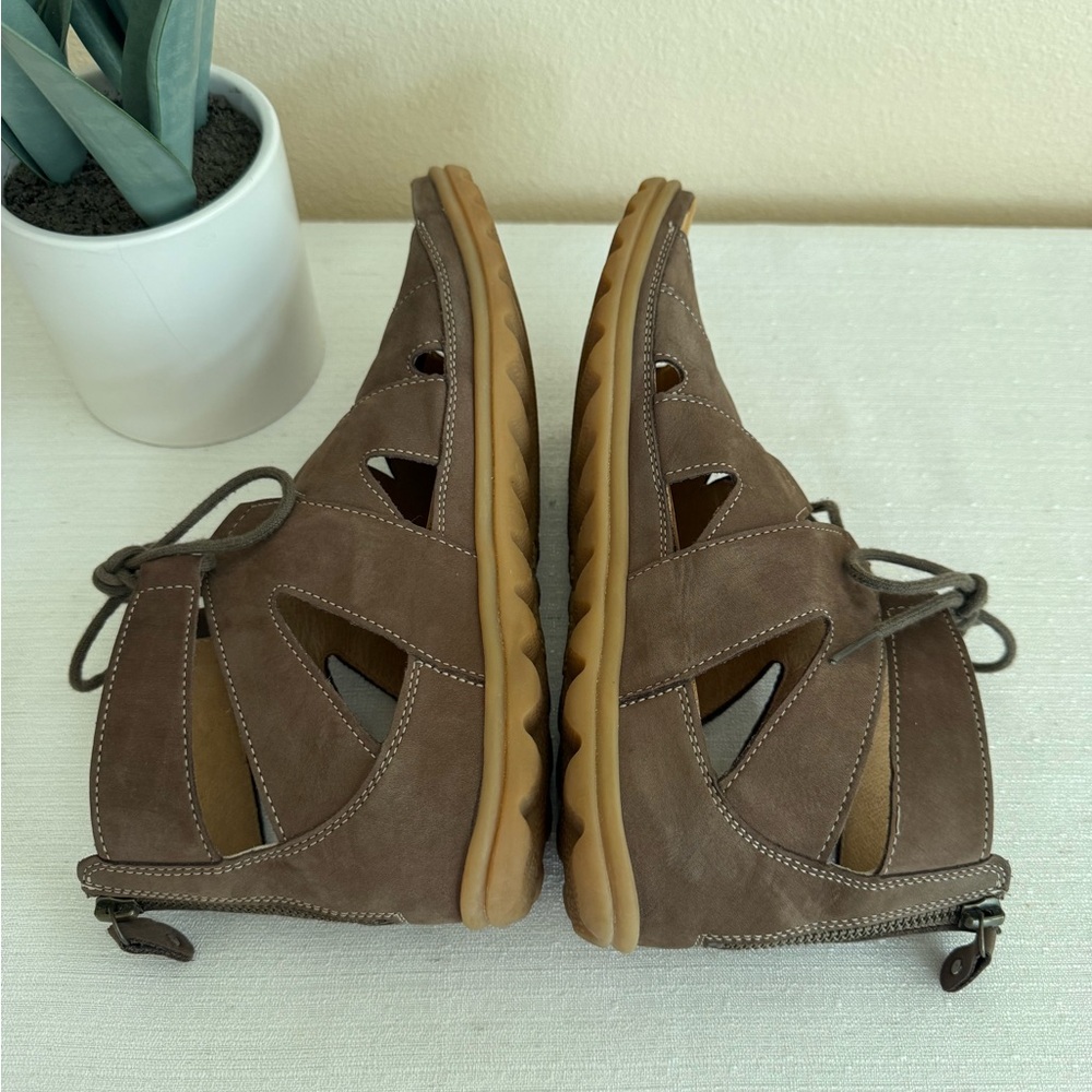 Hartjes XS Ghillie Sandy Hazelnut Nubuck Strappy Gladiator Sandals EU39 US 8-8.5 - Picture 8 of 13